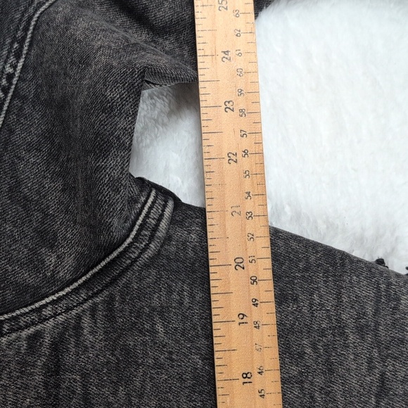 Cello Black.Wash Crop Denim Jacket‎ - Picture 3 of 4